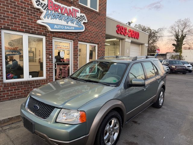 2005 Ford Freestyle SEL's photo