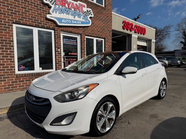 2013 Hyundai Elantra GT Base's photo