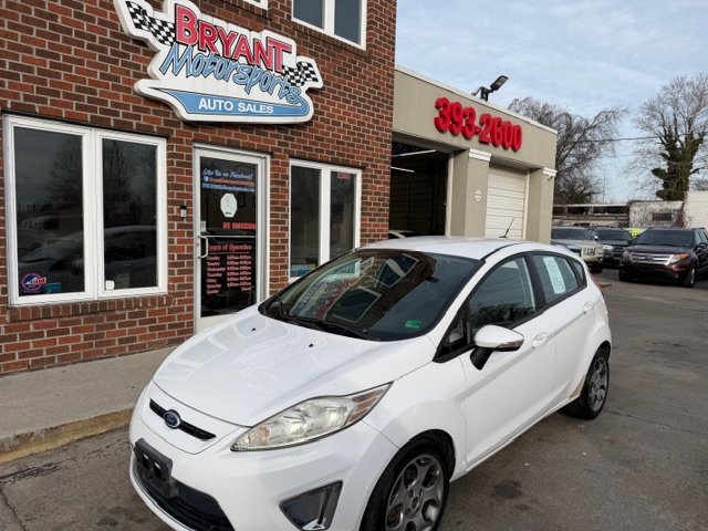 2011 Ford Fiesta SES's photo