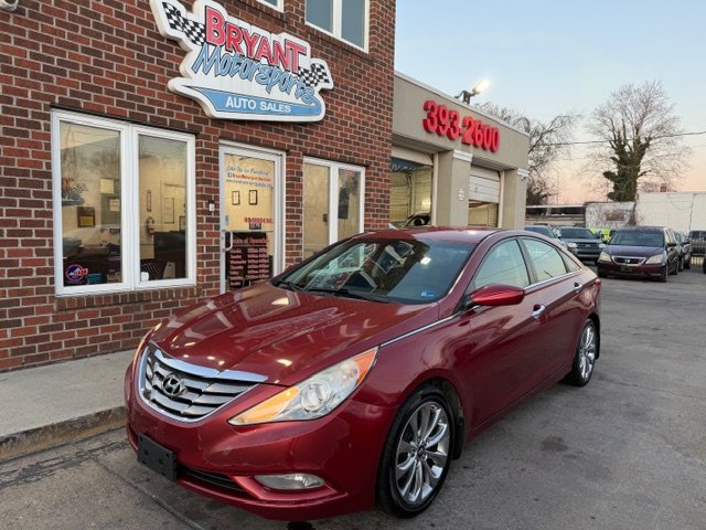 2013 Hyundai Sonata SE's photo