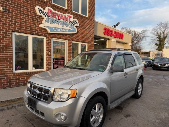 2009 Ford Escape Base's photo