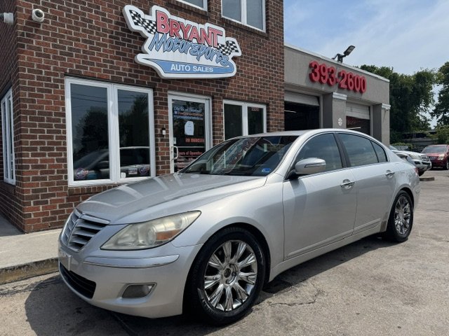 2009 Hyundai Genesis 3.8's photo